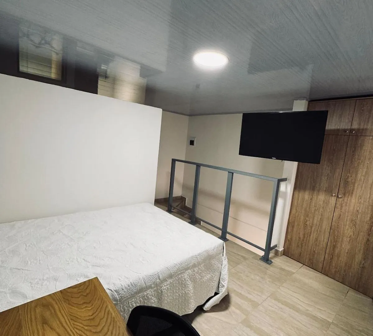 Modern Apartment Near Tourist And Commercial Area Medellin Colombia